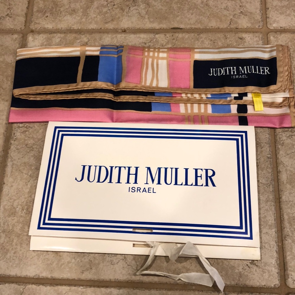 Judith Muller Israel Scarf